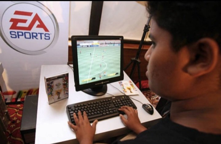 What are the Downsides of FIFA Mobile