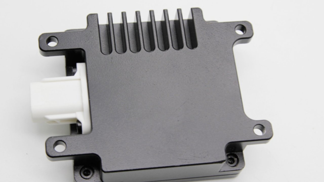 What Types of Key Roles are offered by 77G Radar Sensors?