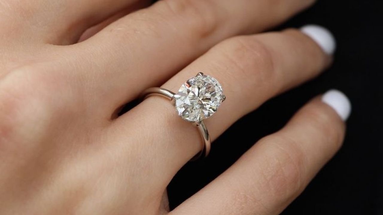 Discovering many Shapes of Diamond Rings from Round to Radiant