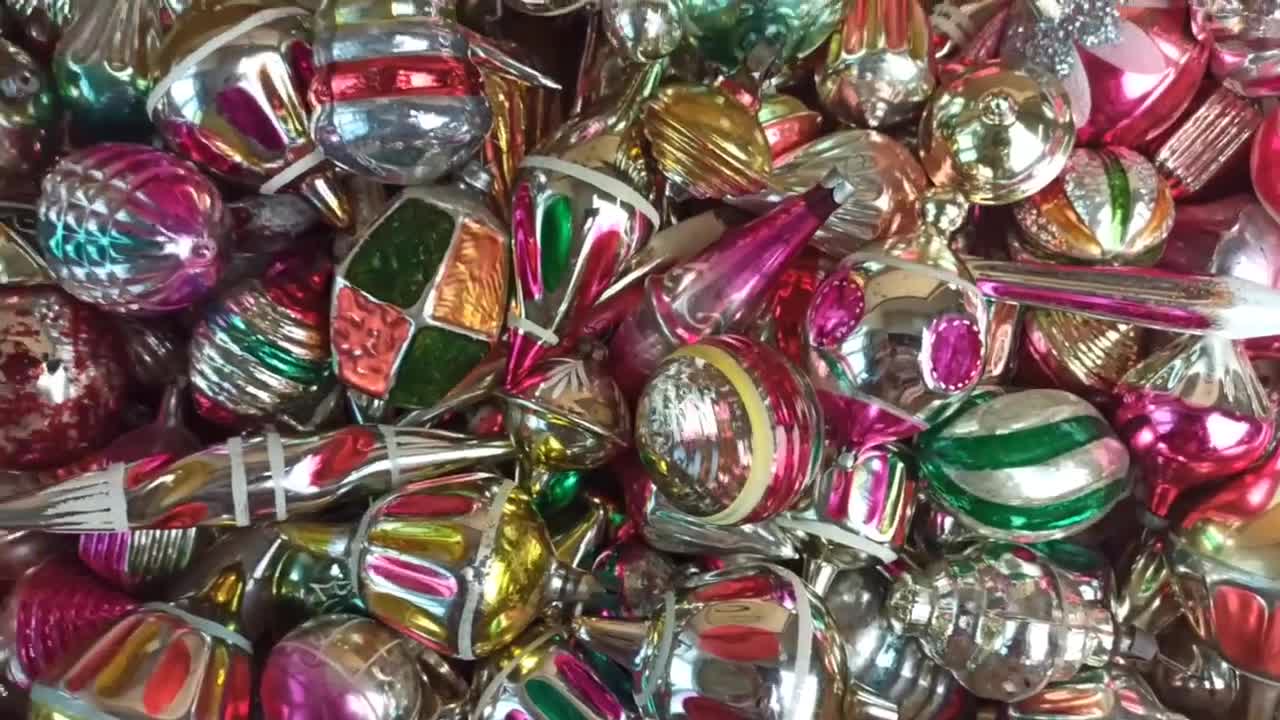 How to Market Business Using Custom Christmas Ornaments Bulk