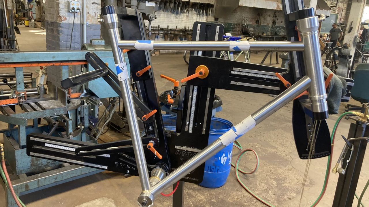 Understanding ISO Standards in Carbon Bicycle Manufacturing